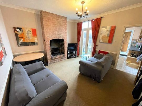 26 Leslie Road - Photo 1