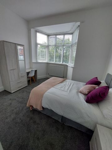 1 bedroom in a house share to rent - Photo 3
