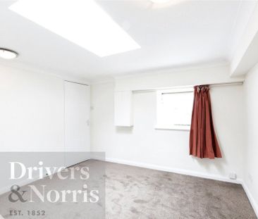 What type of Repair would you like to Report? - Photo 1