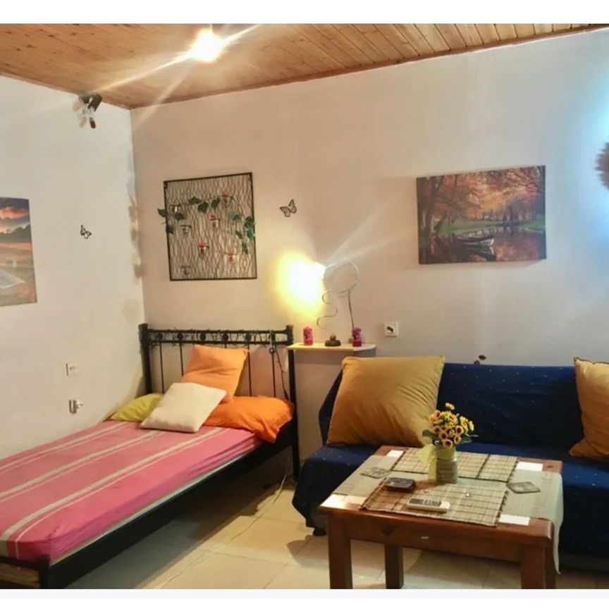 Studio/Γκαρσονιέρα για ενοικίαση - Μαρκόπουλο, - Photo 1