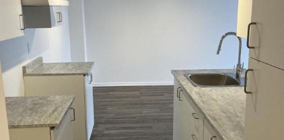 4 1/2 - Victoriaville - 1 050 $/mois - Photo 2