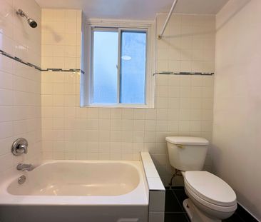 Appartement 2 chambres au centre-ville de Montréal, non meublé - Photo 2