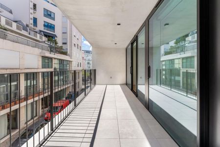 1 bedroom luxury Flat for rent in Lisbon - Photo 2