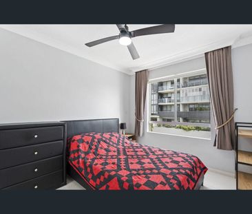 13/18 Parker Street Labrador - Photo 5