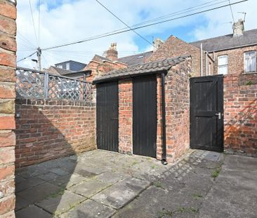 2 bedroom terraced house to rent - Photo 5