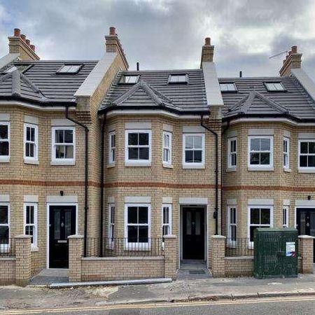 Tithe Lodge, Estcourt Road, Watford, WD17 - Photo 3