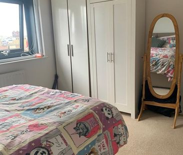 Room in a Shared Flat, Blackwall Way, E14 - Photo 6