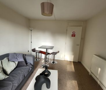 3 bed apartment to rent in Upton Road, Norwich, NR4 - Photo 1