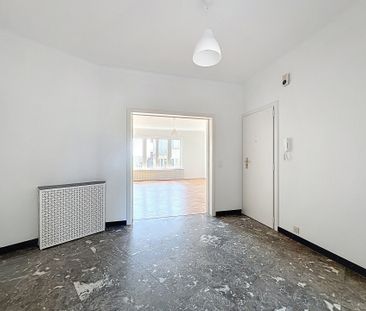 Appartement met twee slaapkamers in Bruxelles - Photo 4