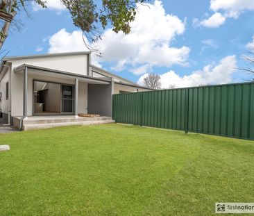 Heritage Charm Meets Contemporary Luxury in the Heart of Bathurst - Photo 3