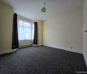 4 bedroom property to rent in London - Photo 6