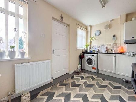 Murray Avenue, Fencehouses, Houghton Le Spring, DH4 - Photo 3