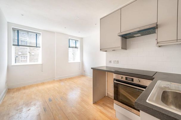 1 bedroom flat to rent - Photo 1