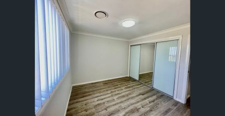 Modern Four Bedroom Home - Photo 3