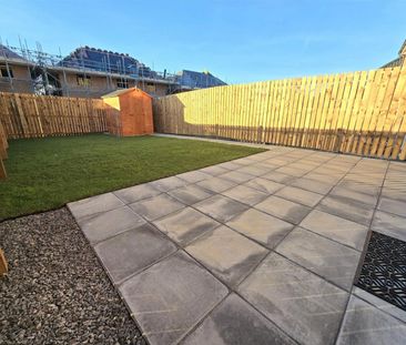 Lotus Drive, Ingleby Barwick - Photo 1
