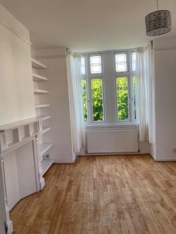 1 Bed Flat, Forest Hill, SE23 - Photo 2