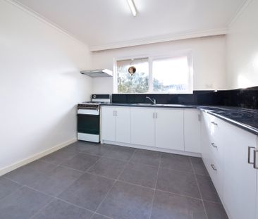 Space to Relax! - Photo 2