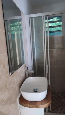 Appartement à louer à Les Abymes, Guadeloupe - Photo 5