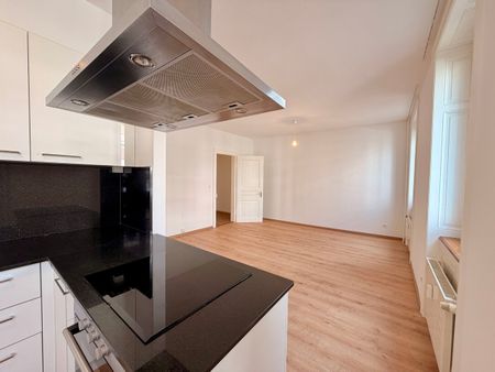 Bright 3.5-room apartment, renovated, with balcony near the Rhine - Foto 2