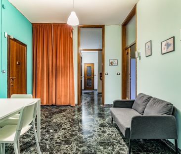 Stanza singola in Viale Gran Sasso, Milano - Photo 2