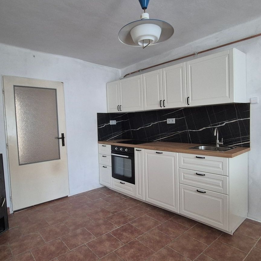 Pronájem rodinného domu 80 m², Jesenická 38, Olomouc - Fotografie 1