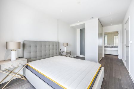 Available from 08/01/2026 - 2 Bed Apartment, Furnished - Photo 5