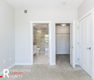 2651 Library Lane, Unit 520 - Photo 2