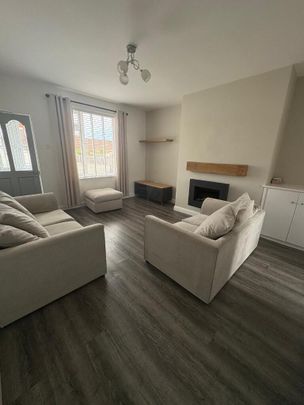 2 bedroom bungalow to rent - Photo 1