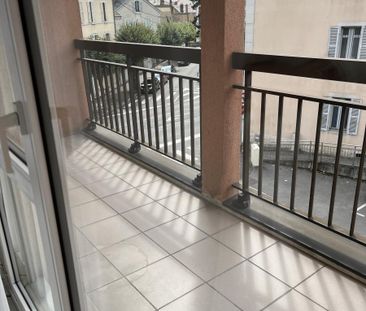 À louer – T3 dans résidence calme et sécurisée à Dole - Photo 1