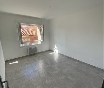 3 pièces - 60,44 m² - 2ème étage - Colocation non autorisée - Photo 3