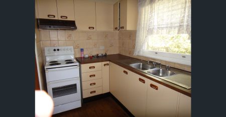 3 Bedroom Home - Photo 5