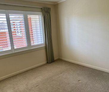 St Heliers 2 bedrooms, $620 per week - Photo 2