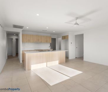 Brand New 4 Bedroom Family Home Ready for your Immediate Tenancy! - Photo 6