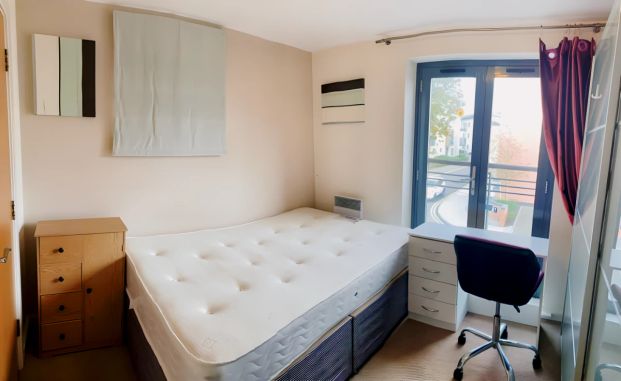 2 bedroom 2 bathroom - Photo 1