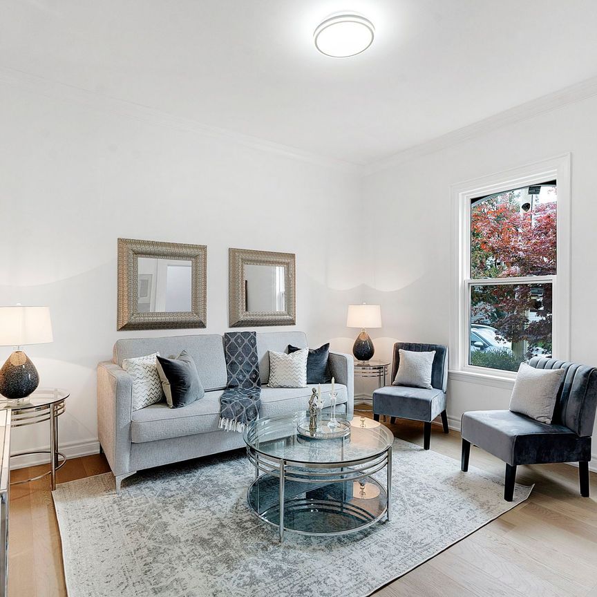 For Lease - 72 Nelson Street, Brampton, Ontario - Photo 1