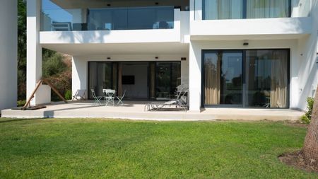 3 bedroom luxury Flat for rent in Benahavís, Andalusia - Photo 2