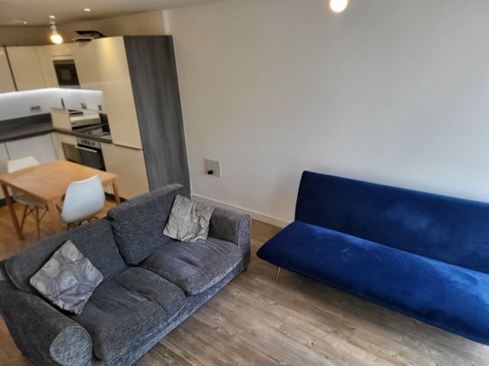 1 Bed Flat, Roma Court, SE13 - Photo 1