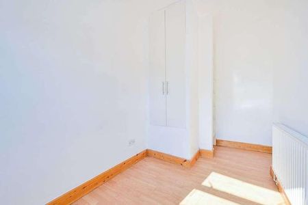Mayfield Avenue, Ealing, W13 - Photo 2