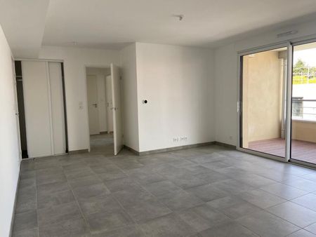 APPARTEMENT T3 62M - Photo 2