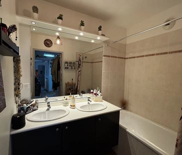 Location Appartement 3 pièces 57m² NIMES 30900 - Photo 5