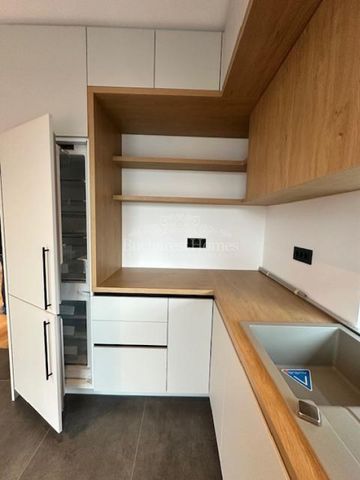 Scandinavian Design Home of 4 Bedrooms, Otopeni - Photo 4
