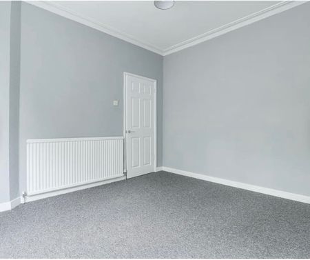 3 Bed Terraced House, St. Stephens Road, NG2 - Photo 3