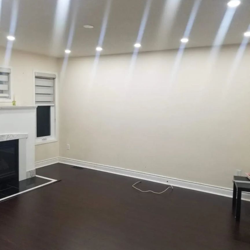 289 EDENBROOK HILL DRIVE - Photo 1