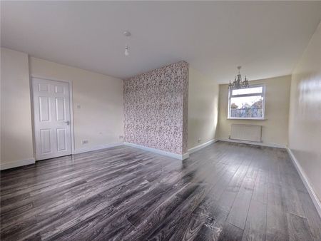 3 bed semi-detached house to rent in Normanby Road, Middlesbrough, TS6 - Photo 4