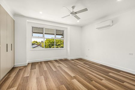 10 Perrett Street, Brunswick West VIC 3055 - Photo 2