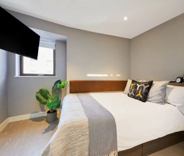 5 Bed Ensuite - Photo 4