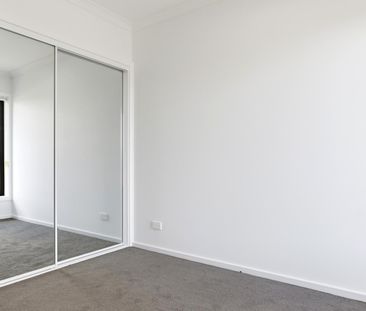 NEW BUILD HOME FOR RENT IN AINTREE - Photo 6