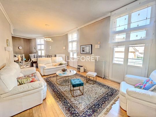 Apartment - Photo 1