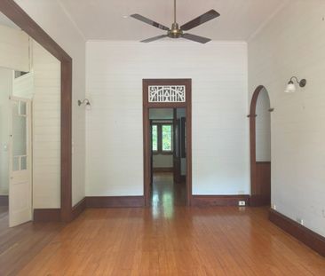 Great Family Home - Photo 4