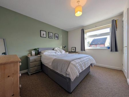 2 bedroom terraced house to rent - Photo 3